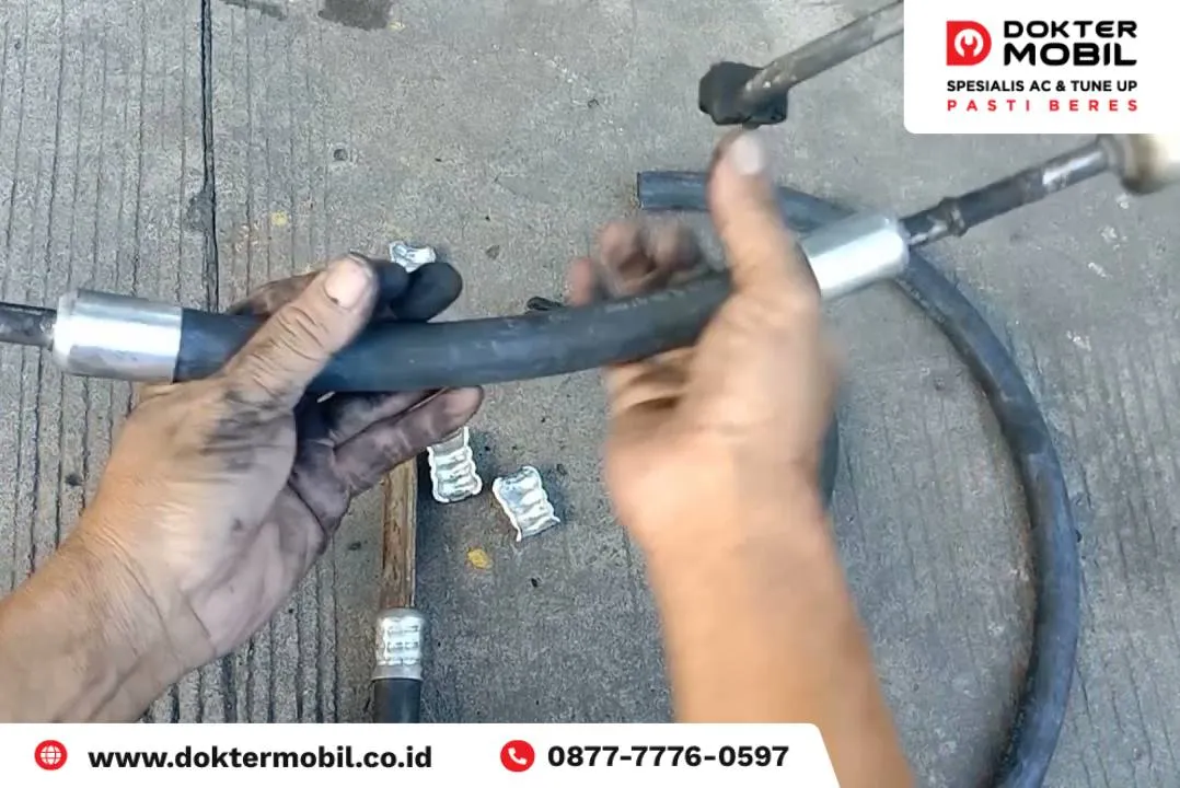 Selang AC Mobil Lepas Sendiri
