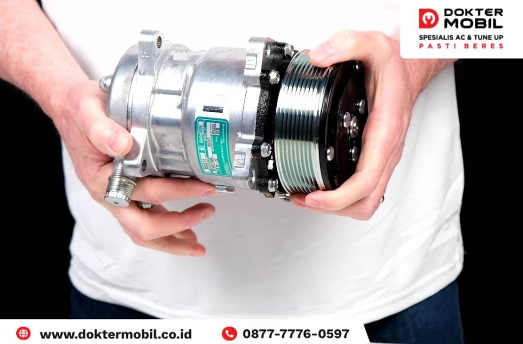 Efek Buruk Kompresor AC Mobil Kebanyakan Oli