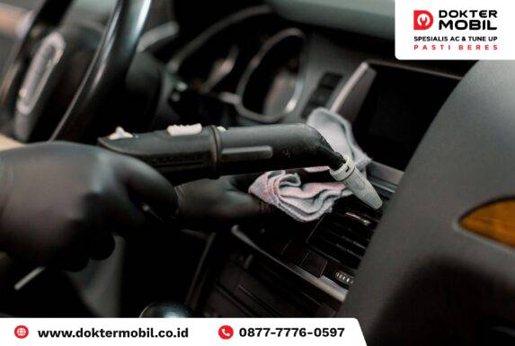 cara membersihkan ac mobil agya