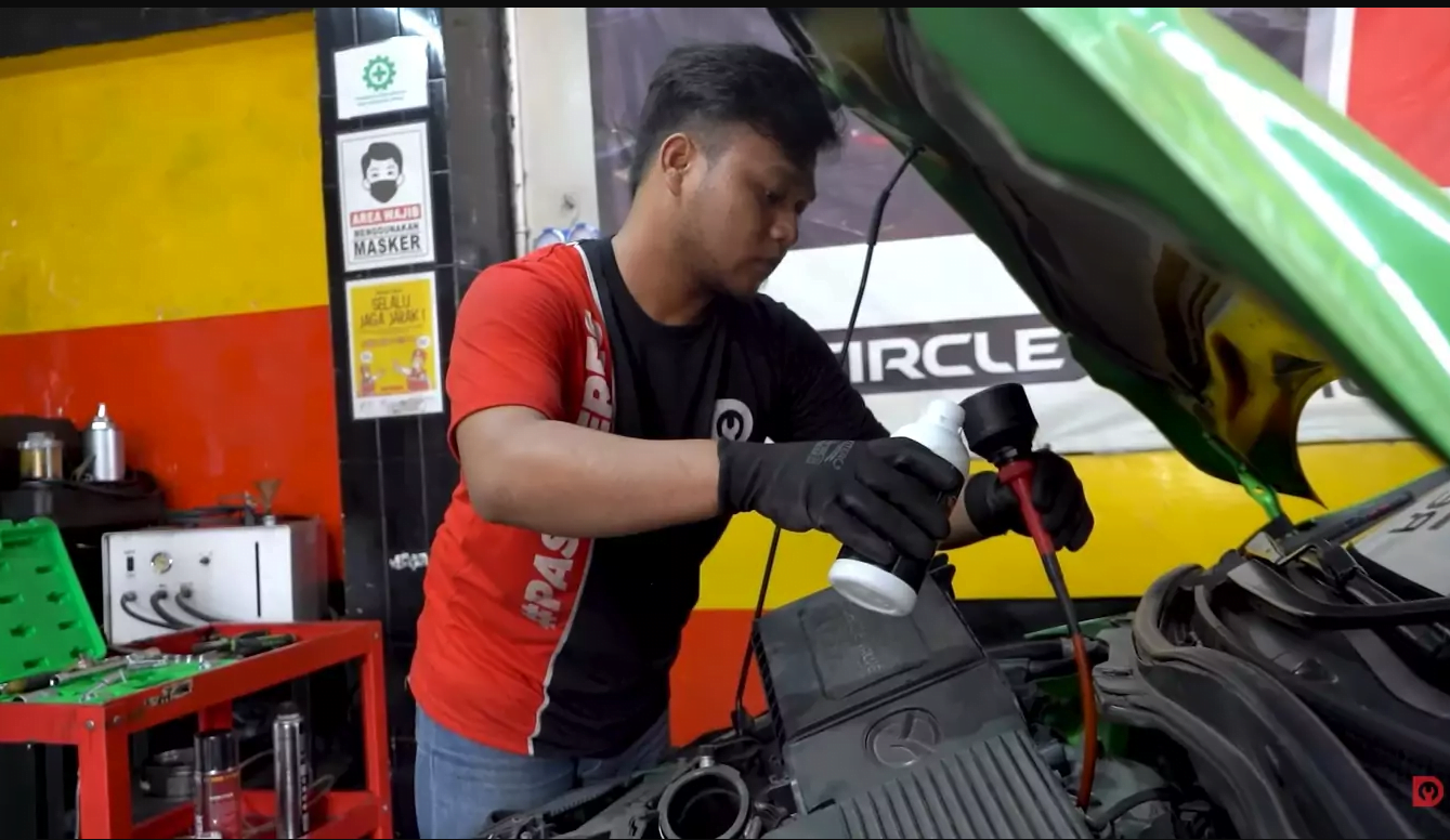 Proses Tune Up Jet Clean di Dokter Mobil Kalimalang