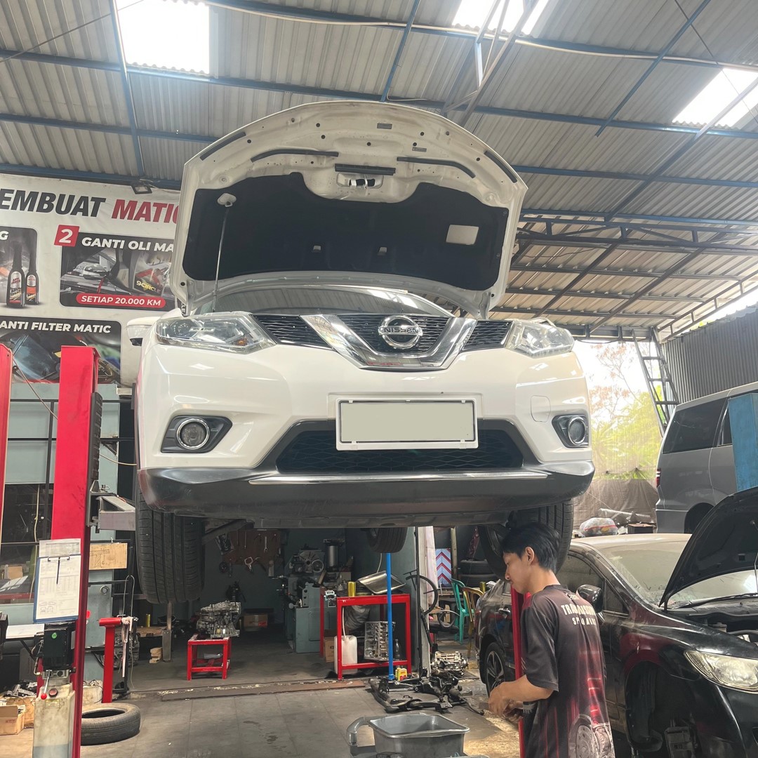 Bikin Mobil Berkilau Lagi dengan Jasa Poles Mobil Cibinong Terbaik! 1 Bikin Mobil Berkilau Lagi dengan Jasa Poles Mobil Cibinong Terbaik!