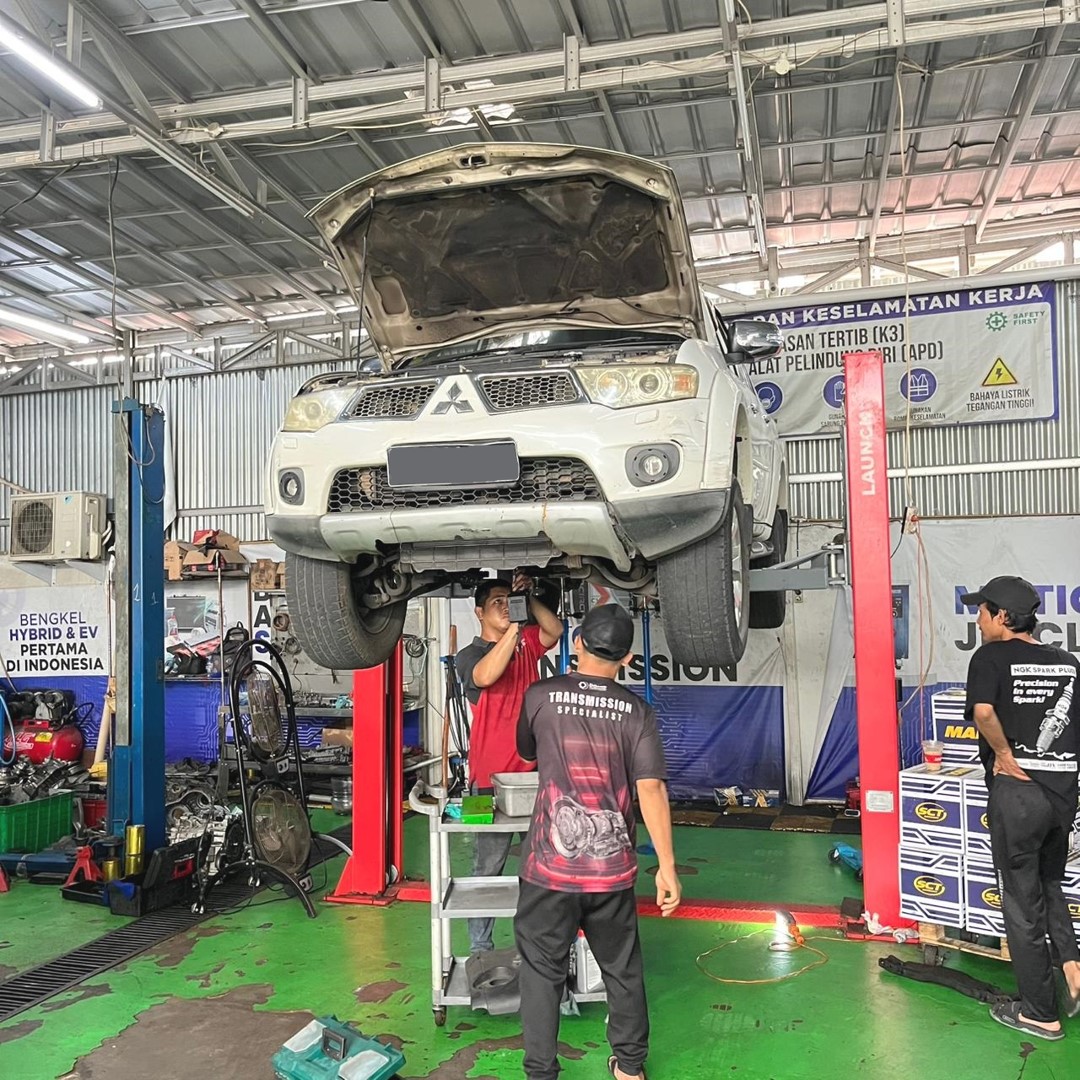 Cek Sekarang di Bengkel Kaki Kaki Mobil Mobilio Cibinong Andal 1 Cek Sekarang di Bengkel Kaki Kaki Mobil Mobilio Cibinong Andal