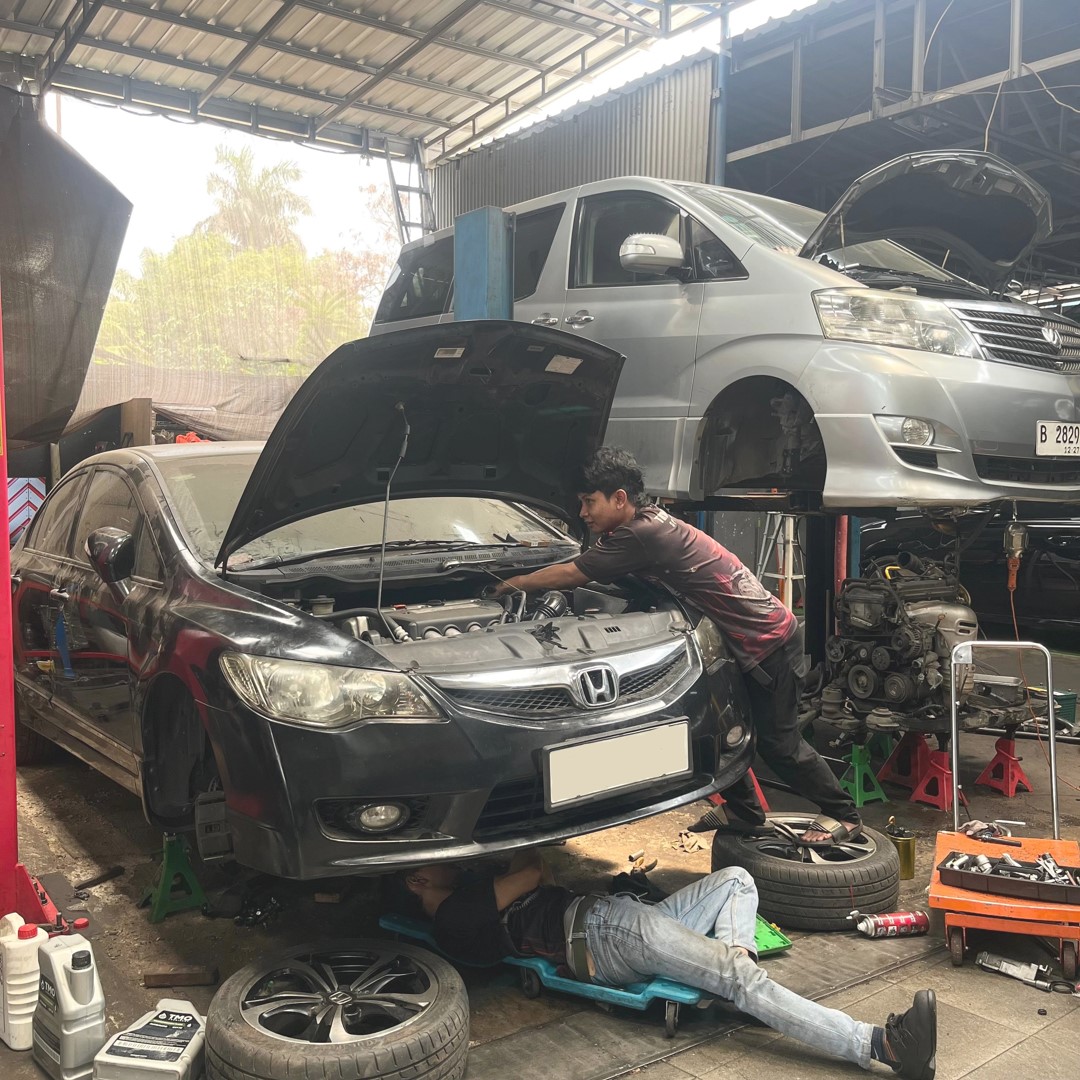 Jasa Pembersih Jamur Mobil Cibinong Mengatasi Kaca Buram Saat Hujan 1 Jasa Pembersih Jamur Mobil Cibinong Mengatasi Kaca Buram Saat Hujan