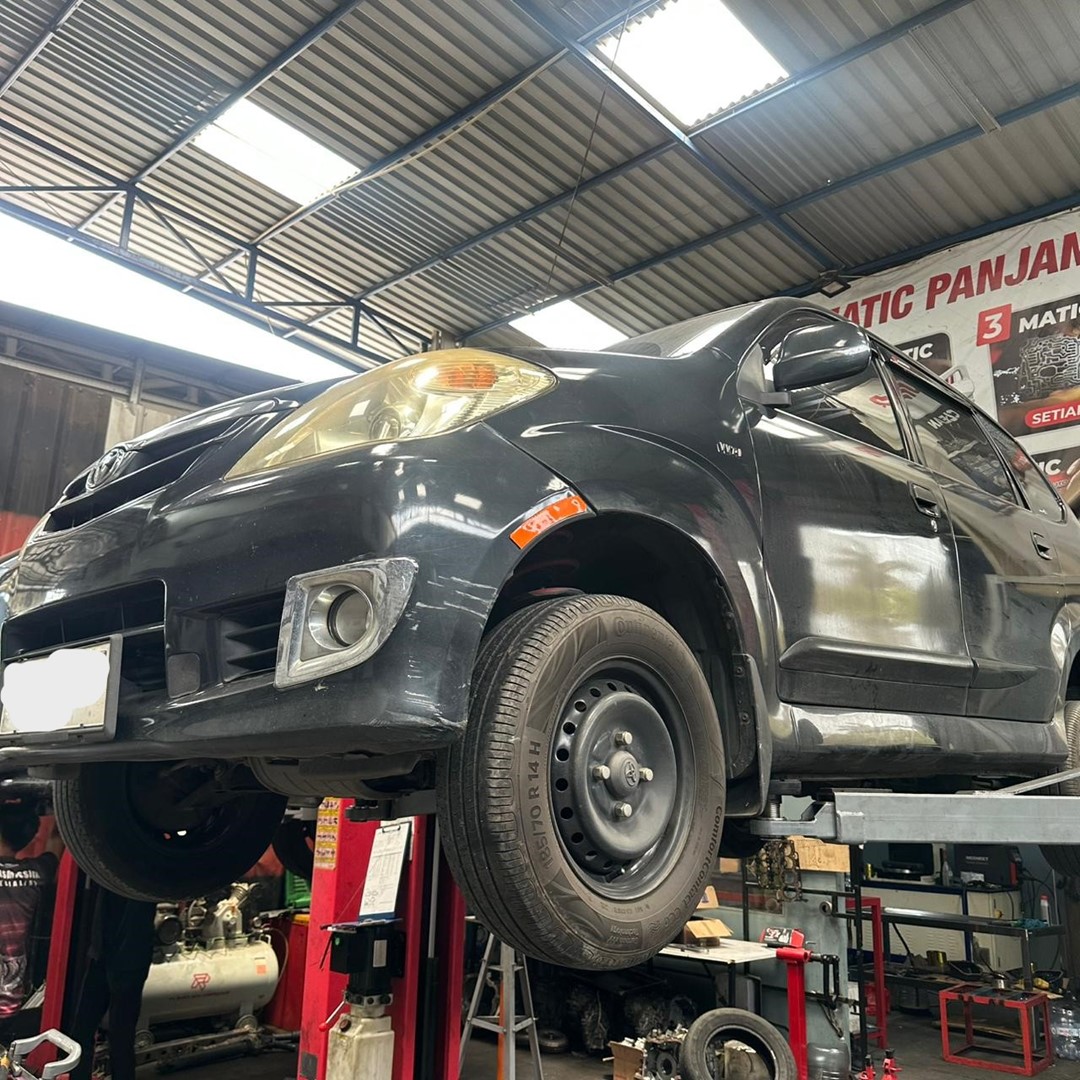 Mobil lari Kencang dengan Jasa Tune Up Honda Jazz di Cibinong