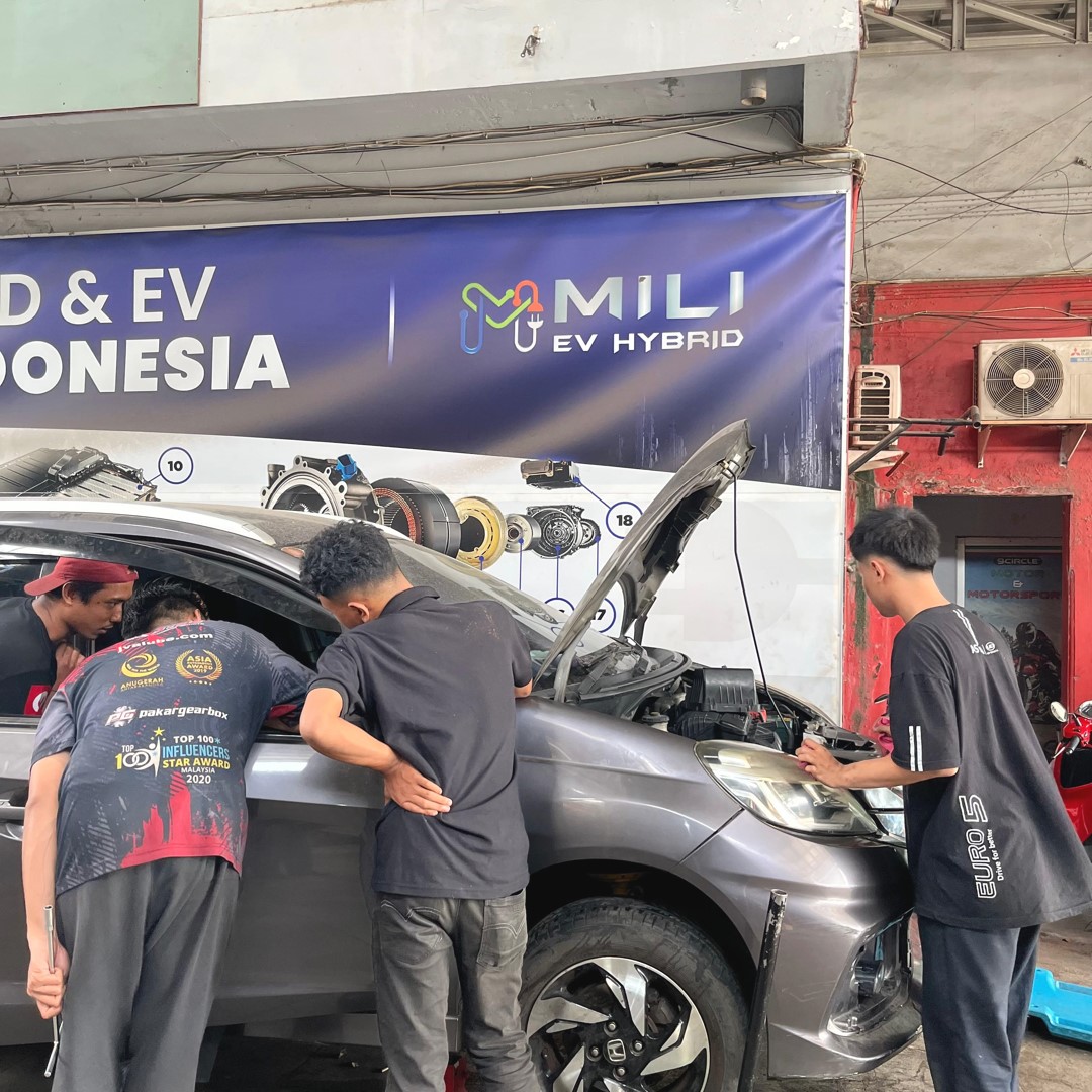 Optimalkan Kinerja dengan Jasa Tune Up Mobil Wuling Cortez Cibinong