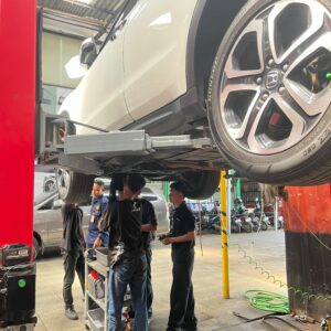 Bengkel Aksesoris Mobil Cibinong Bikin Mobil Anda Lebih Keren! 