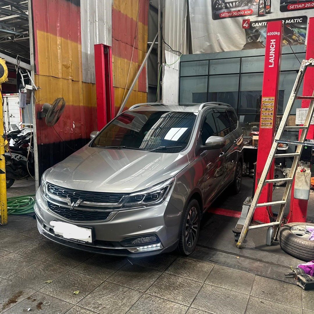 Biar Mewah Tetap Halus di Bengkel Kaki Kaki Mobil Elgrand Cibinong