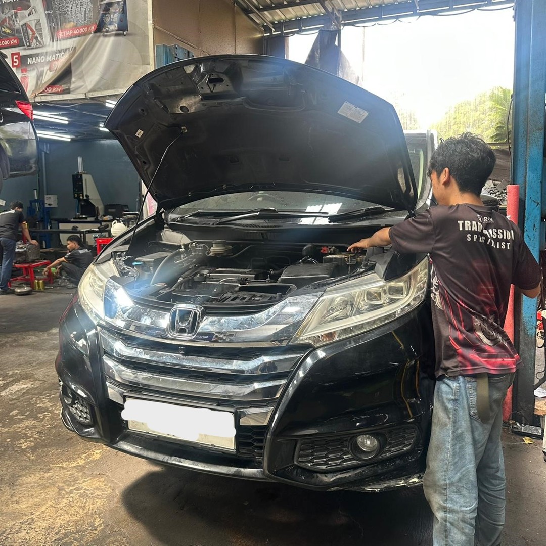 Getaran Halus Lagi di Bengkel Kaki Kaki Mobil Sirion Cibinong