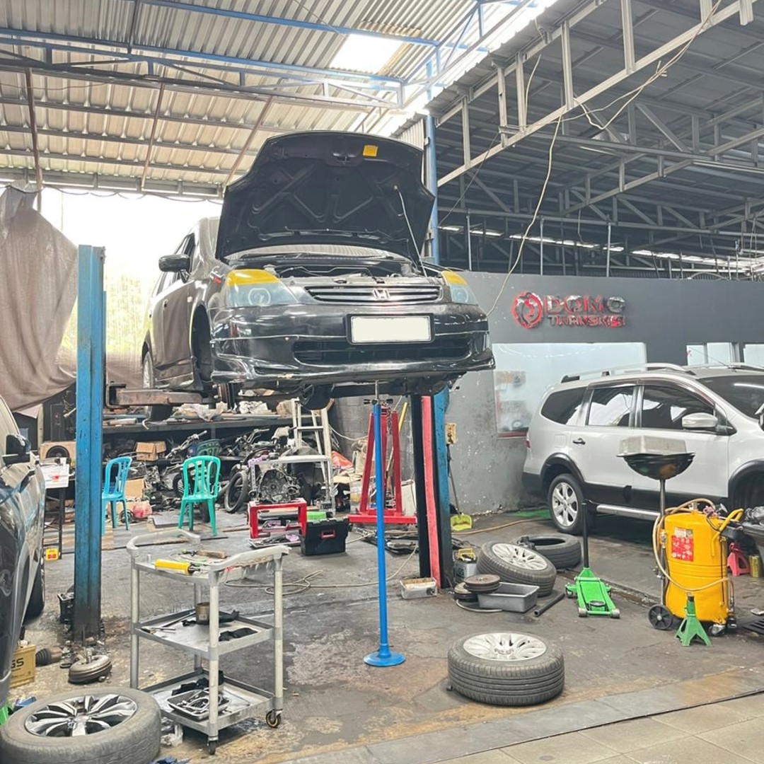 Getaran Hilang di Bengkel Kaki Kaki Mobil Evalia Cibinong Terpercaya 1 Getaran Hilang di Bengkel Kaki Kaki Mobil Evalia Cibinong Terpercaya