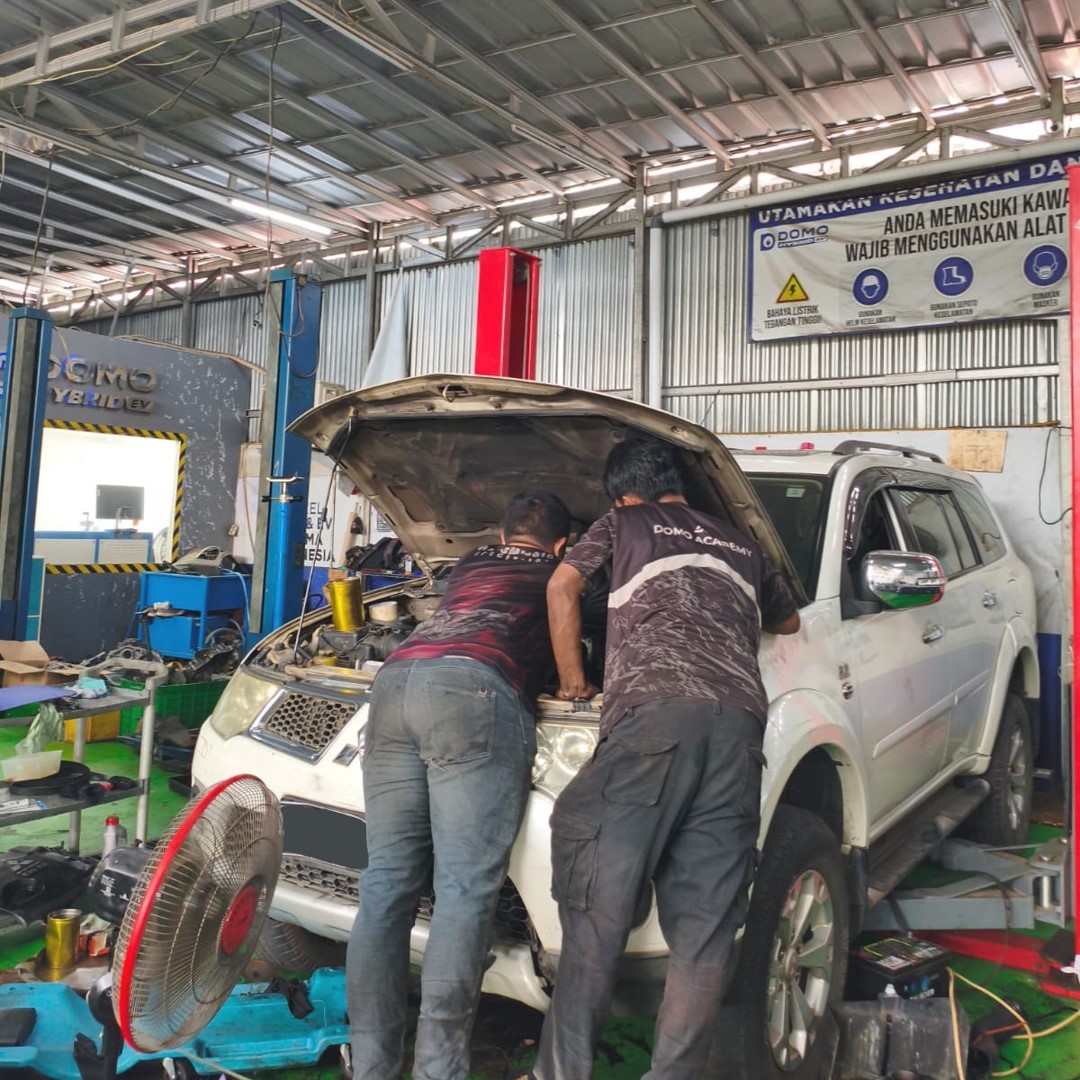 Inilah Bengkel Kaki Kaki Mobil Triton Cibinong dengan Fasilitas Lengkap! 1 Inilah Bengkel Kaki Kaki Mobil Triton Cibinong dengan Fasilitas Lengkap!